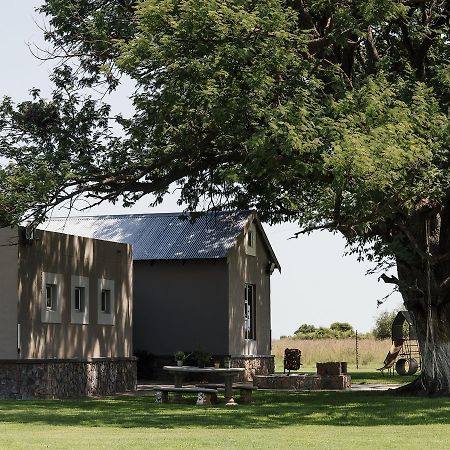 Buffalo Thorn Tree Lodge Swartruggens Εξωτερικό φωτογραφία